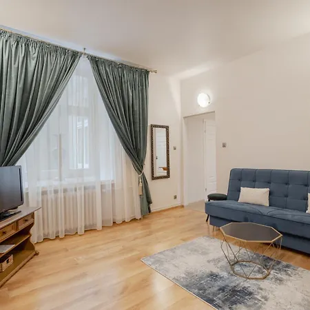 Time Apartment *